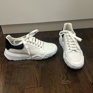 Alexander McQueen running shoes size 37